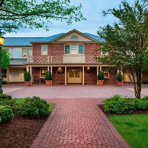 https://williamsburg-lodge.williamsburghotelsusa.com
